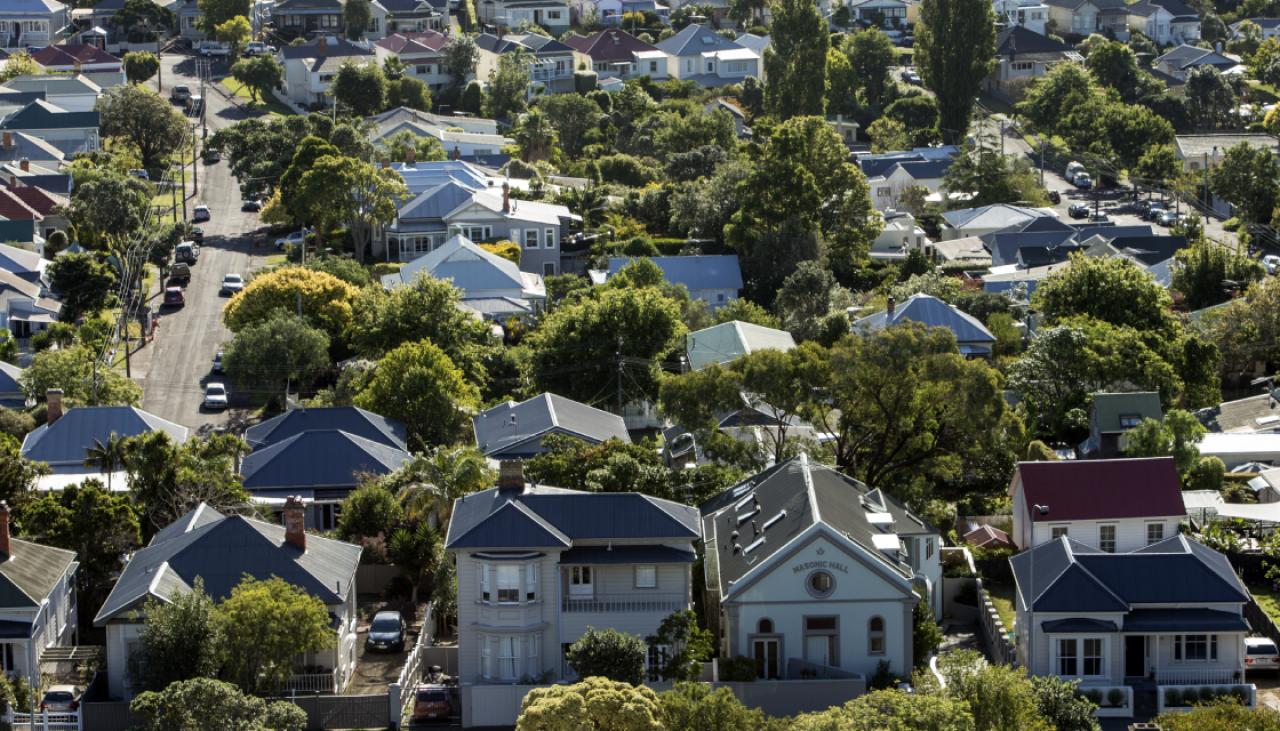 GettyImages-164283242-houses-auckland-1120.jpg