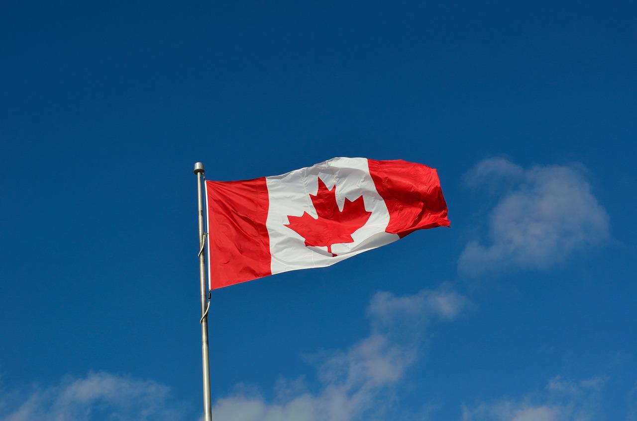 canadian-flag-1229484_1280 (1).jpg