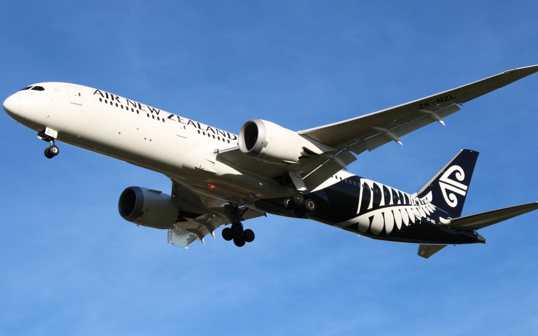 4NBJXYA_Air_New_Zealand_Boeing_787_9v2_jpg.jpg