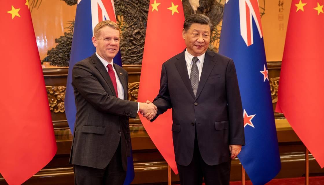 v2-Chris_Hipkins_Xi_Jinping_CREDIT_Pool_280623_1120.jpg