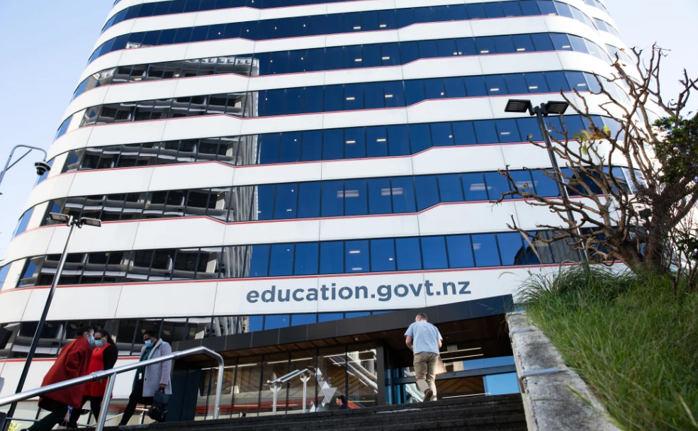 education_ministry_building_0.png