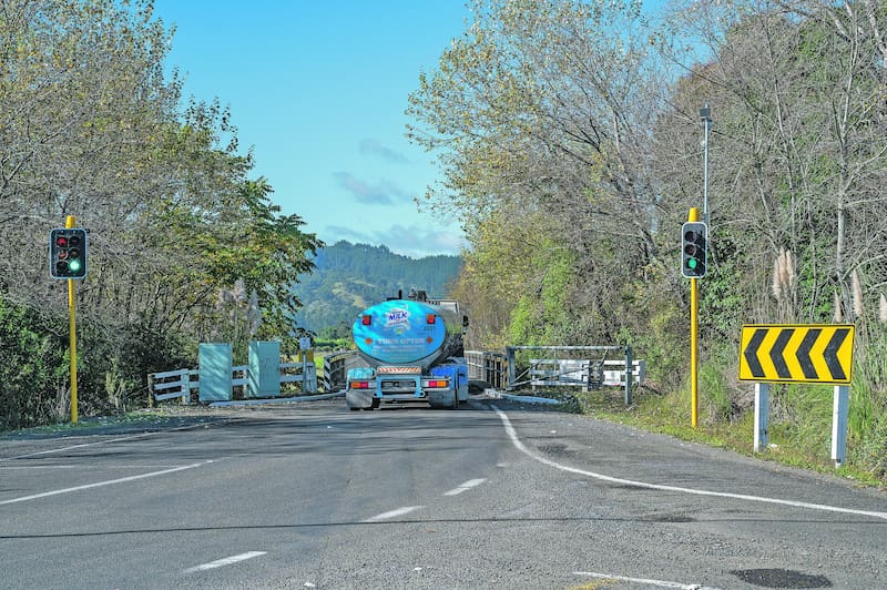 the-white-pine-bush-entrance-to-the-single-lane-pekatahi-bri-4LKAYYK43FGK5LEXOSCYQVFSGI.jpg