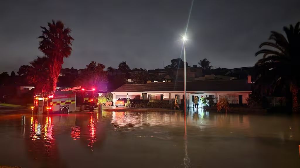 photographs-from-overnight-show-surface-flooding-in-auckland-GKBJOHWC6RDWRPSNXPGLGDZY7U.jpg