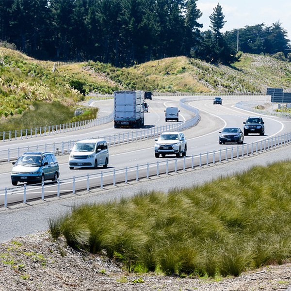 sh1-kapiti-expressway-speed-limit-review-image__FillWzYwMCw2MDBd.jpg