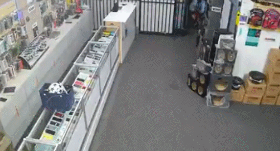 GIF 2025-5-18 10-17-31.gif