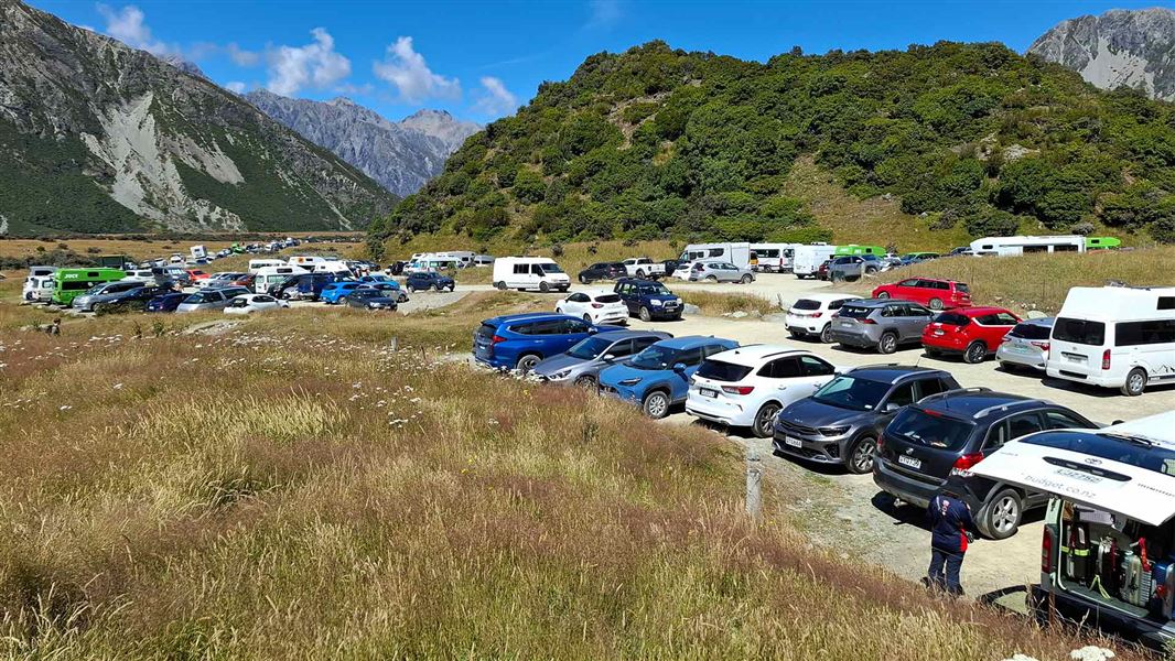 car-park-mt-cook-1920.jpg