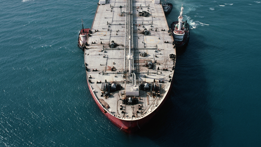 westpaciq_articlef_oil-tanker_1010x568.jpg