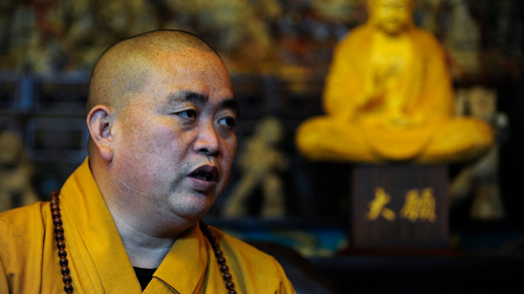 28int-china-monk-khpb-master1050.jpg