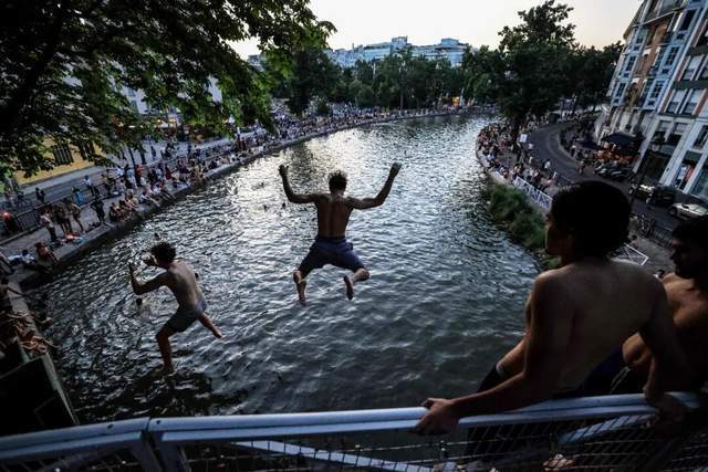 下载 (18).jpg