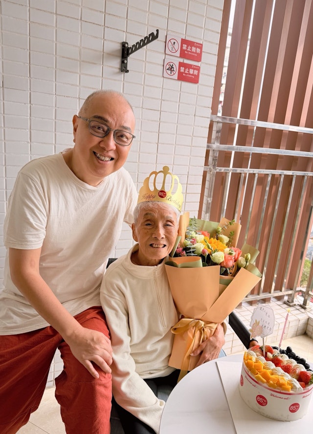 梁爱.jpg