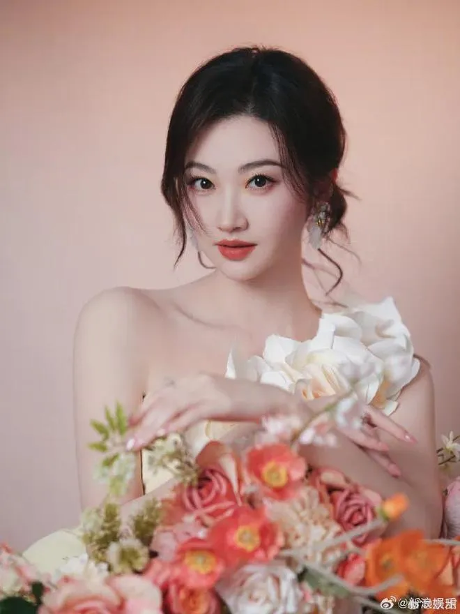 著名女星景甜遭前男友追讨3000余万元，这场风波究竟发生了什么？