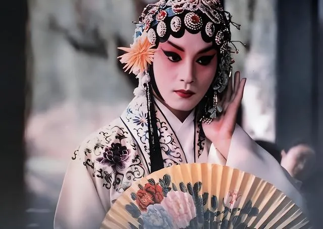 下载 (11).jpg